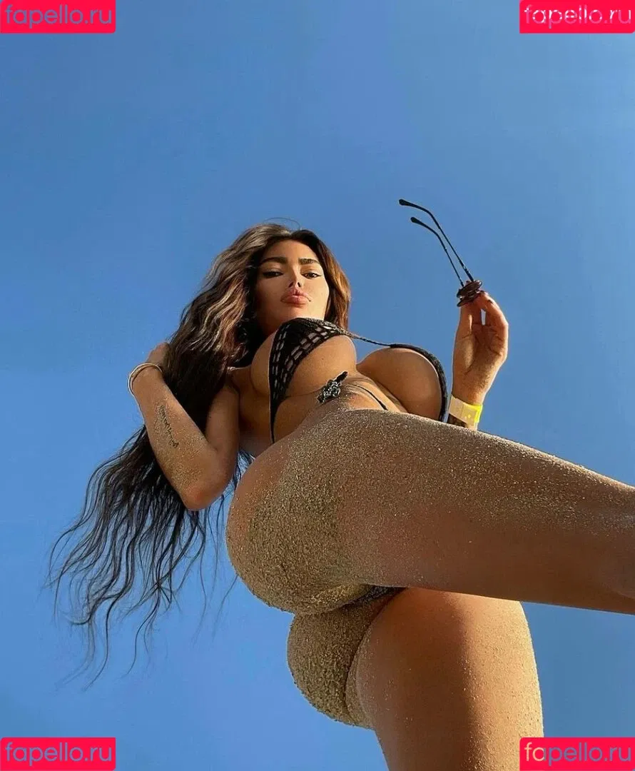 Alena Omovych Onlyfans Photo Gallery 