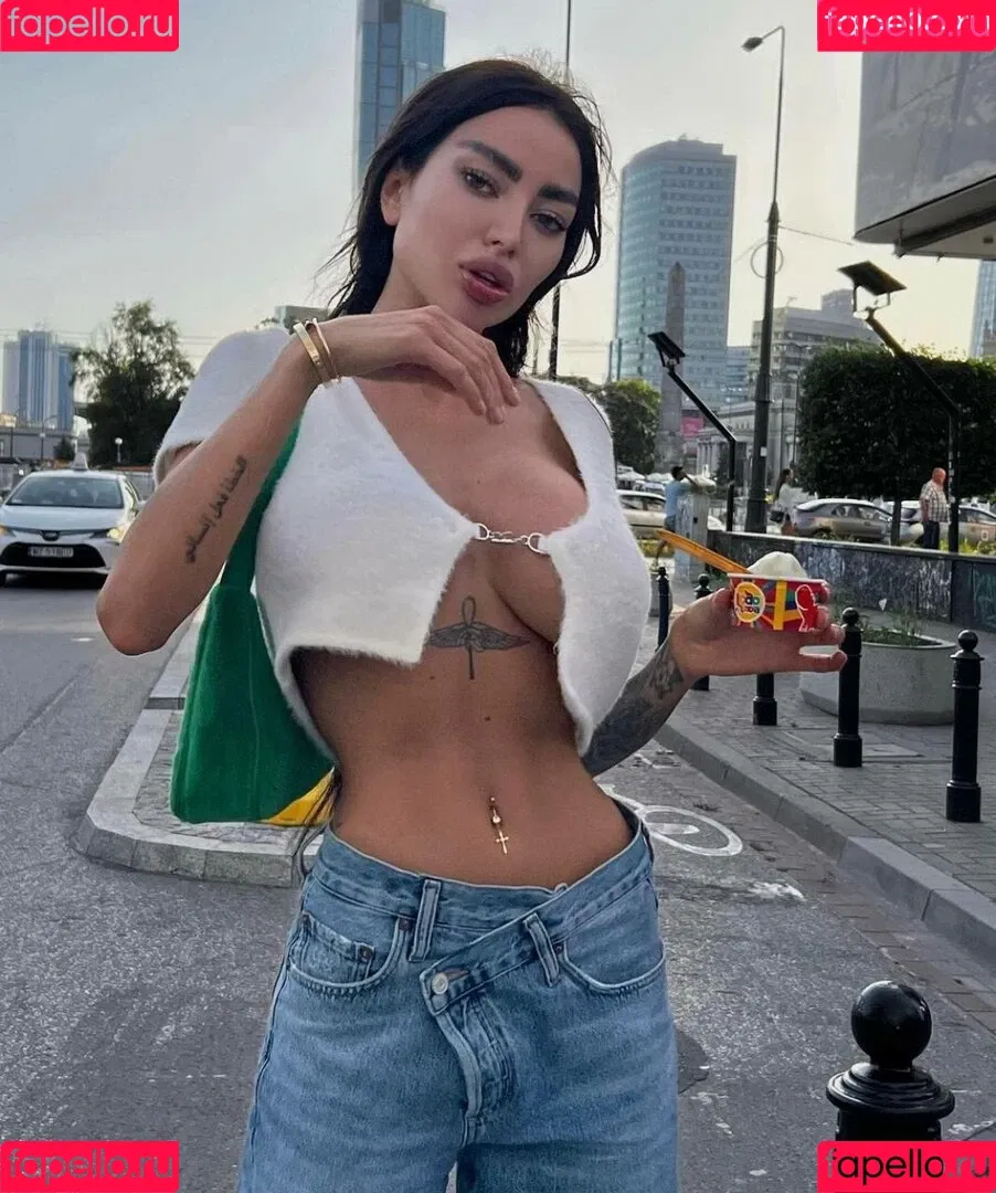 Alena Omovych Onlyfans Photo Gallery 
