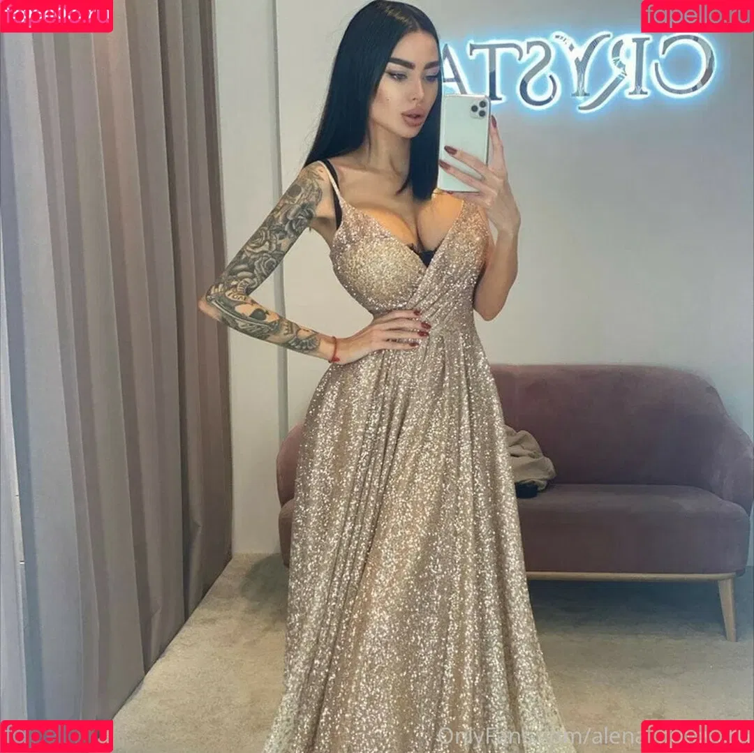 Alena Omovych Onlyfans Photo Gallery 