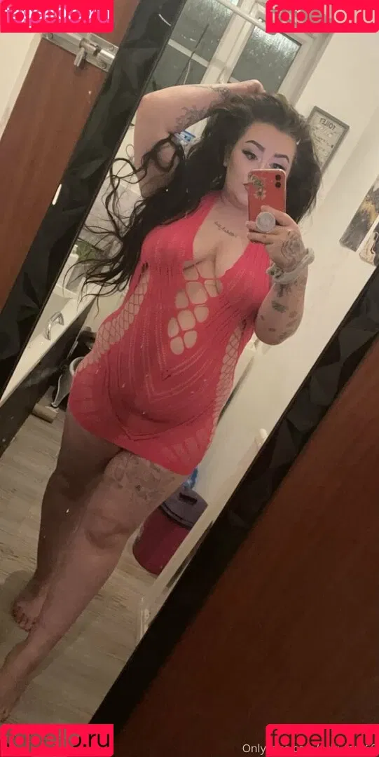 priv_tara69 Onlyfans Photo Gallery 