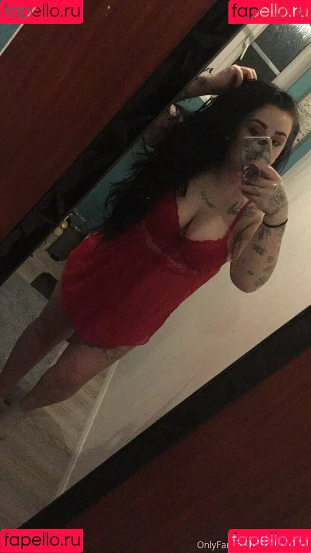 priv_tara69 Onlyfans Photo Gallery 