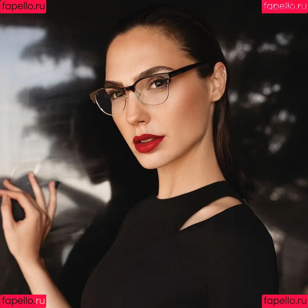 gal_gadot Onlyfans Photo Gallery 
