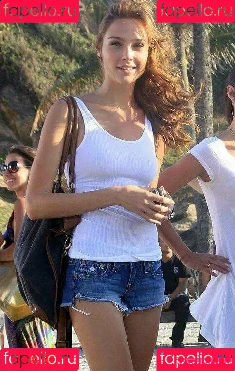 gal_gadot Onlyfans Photo Gallery 