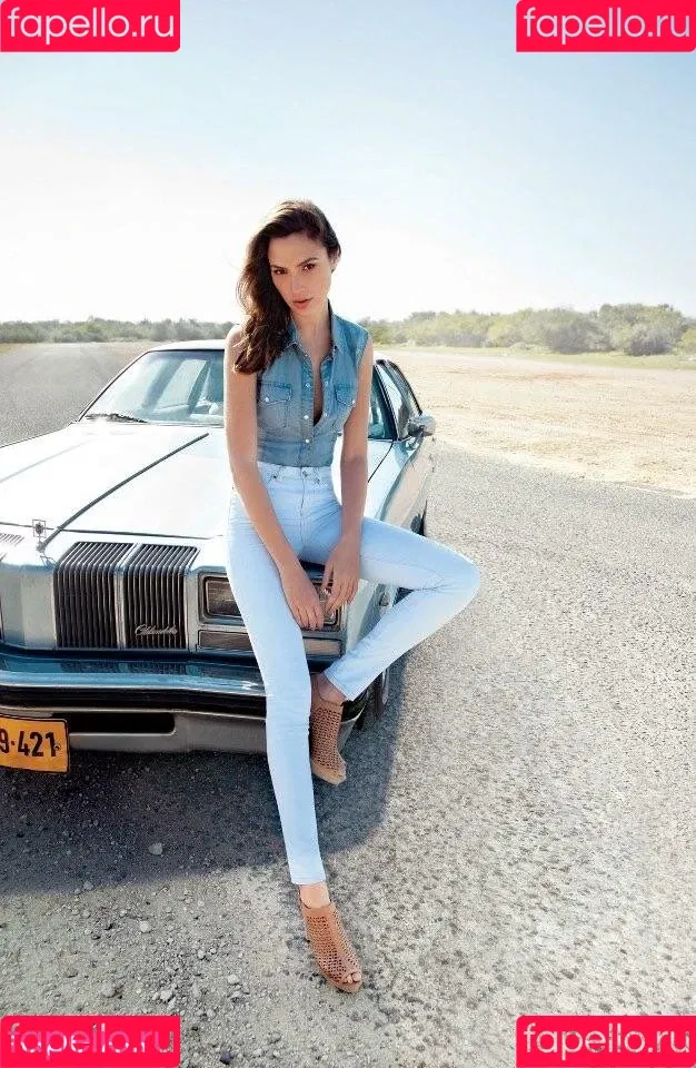 gal_gadot Onlyfans Photo Gallery 