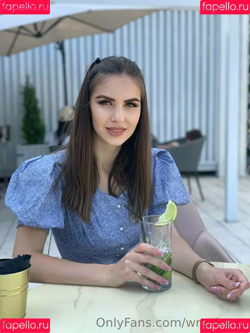 wrenirene Onlyfans Photo Gallery 