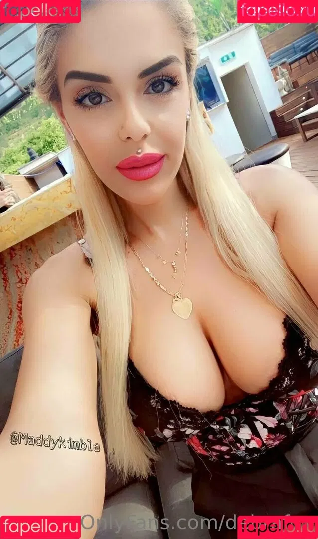 debrafox Onlyfans Photo Gallery 