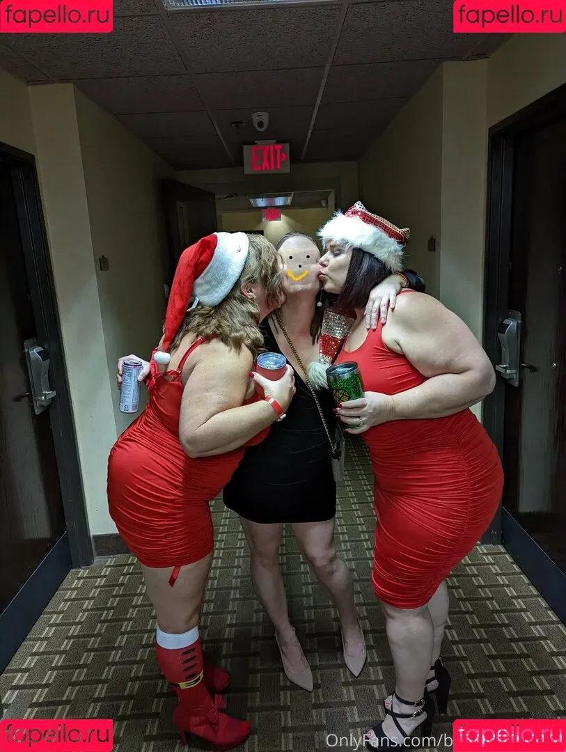 bananaandsplit Onlyfans Photo Gallery 