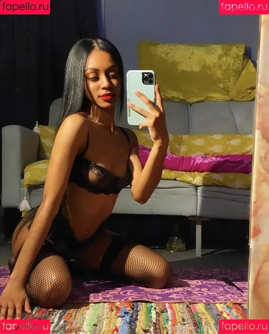 Mamasotaali Onlyfans Photo Gallery 