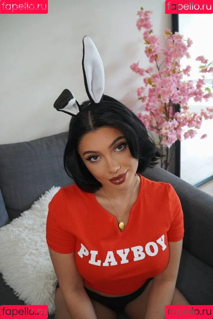 Julia Bayonetta Onlyfans Photo Gallery 