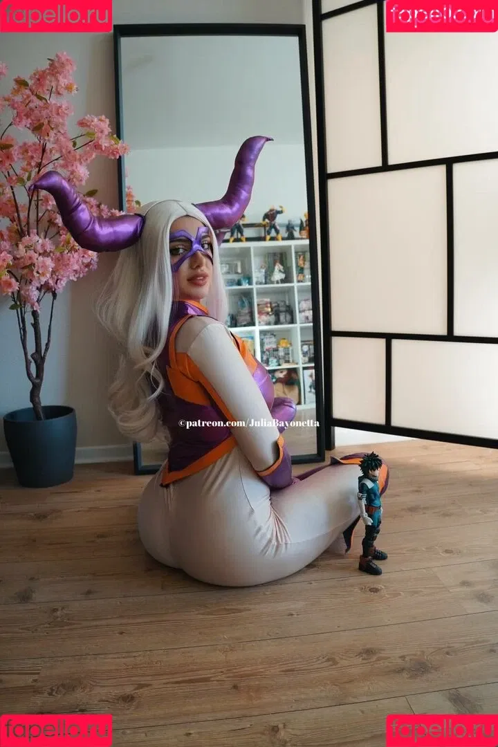 Julia Bayonetta Onlyfans Photo Gallery 