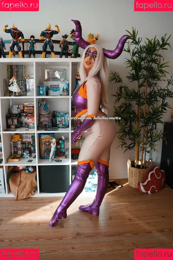 Julia Bayonetta Onlyfans Photo Gallery 