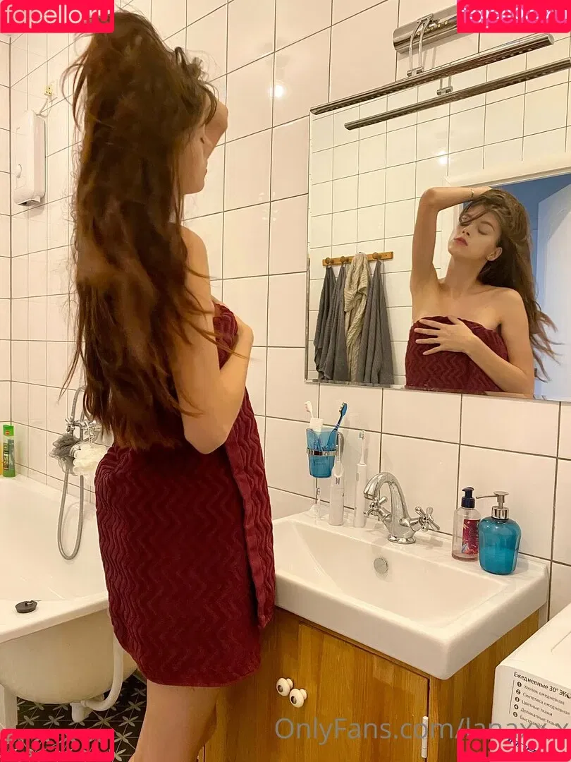 lanaxx.x Onlyfans Photo Gallery 