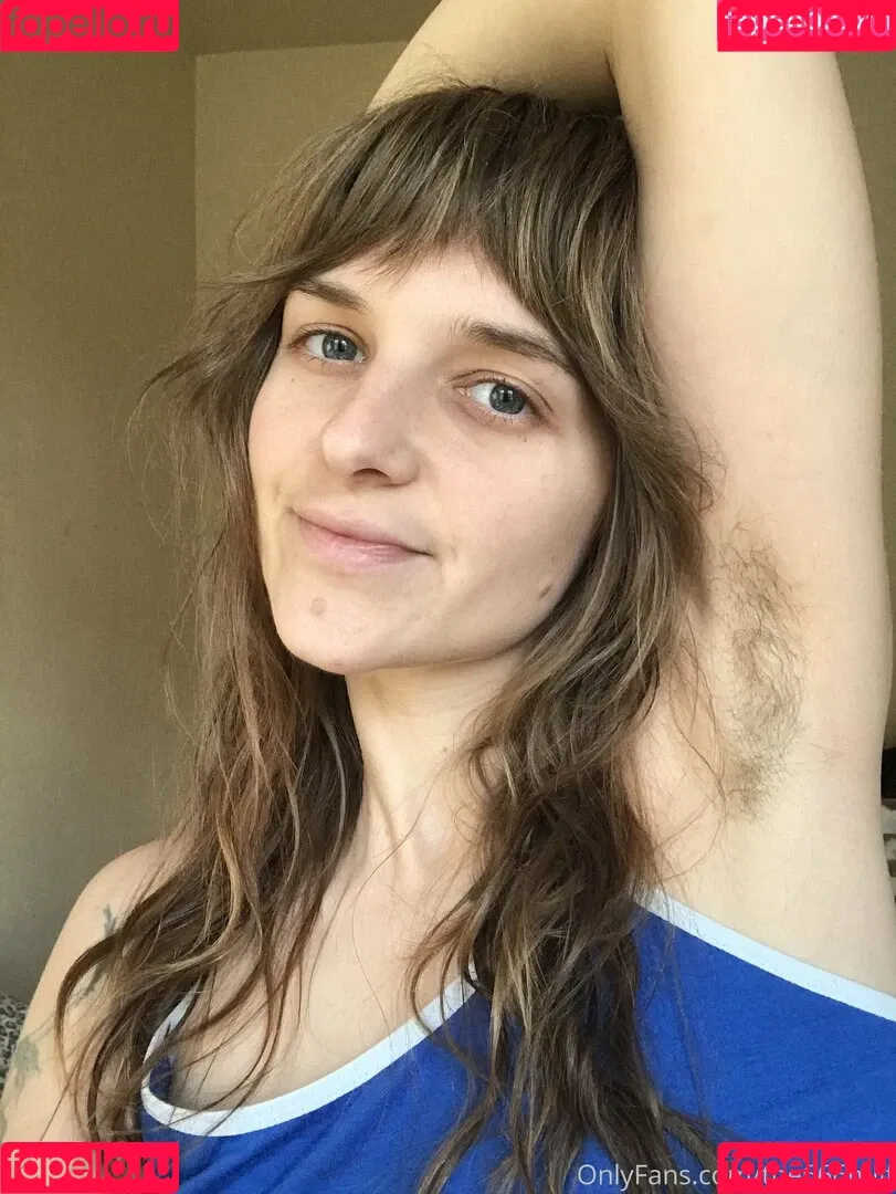 parisbush Onlyfans Photo Gallery 