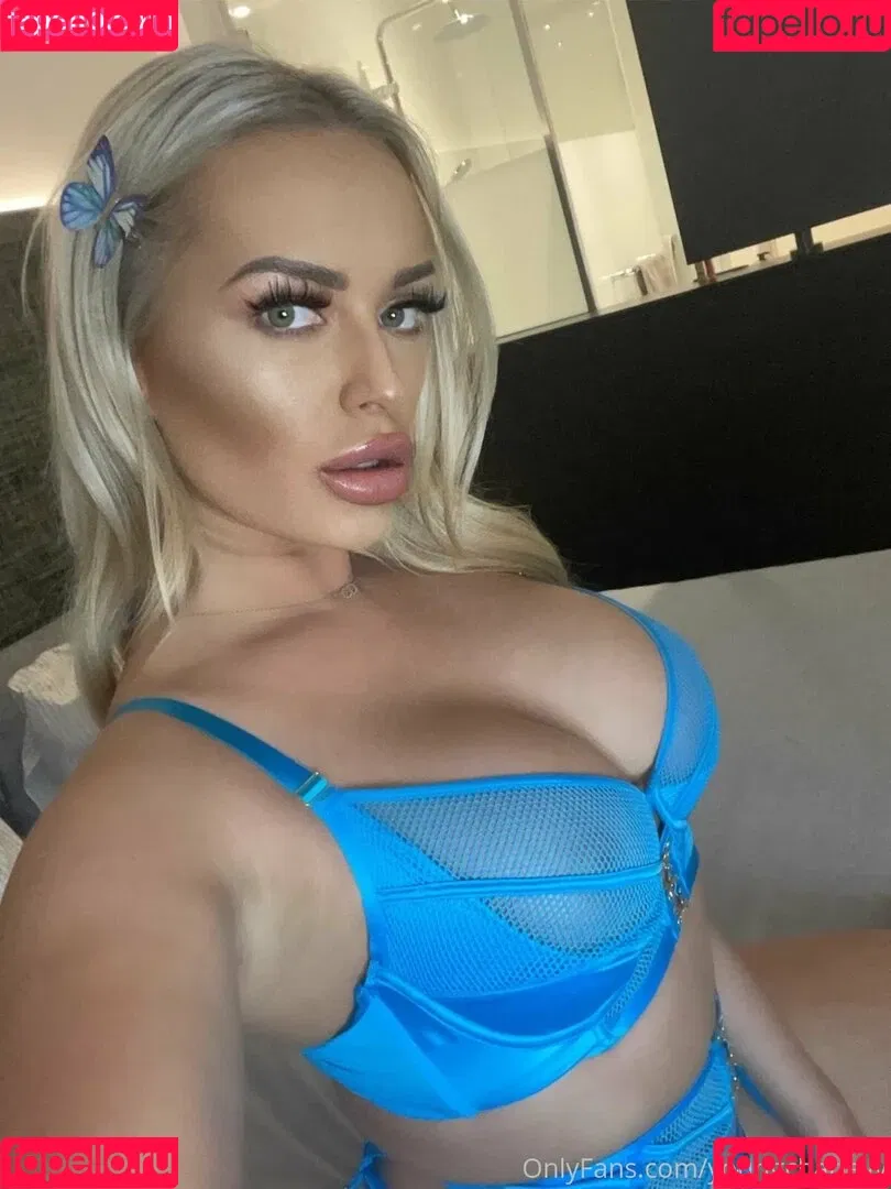 youngcharleyy Onlyfans Photo Gallery 