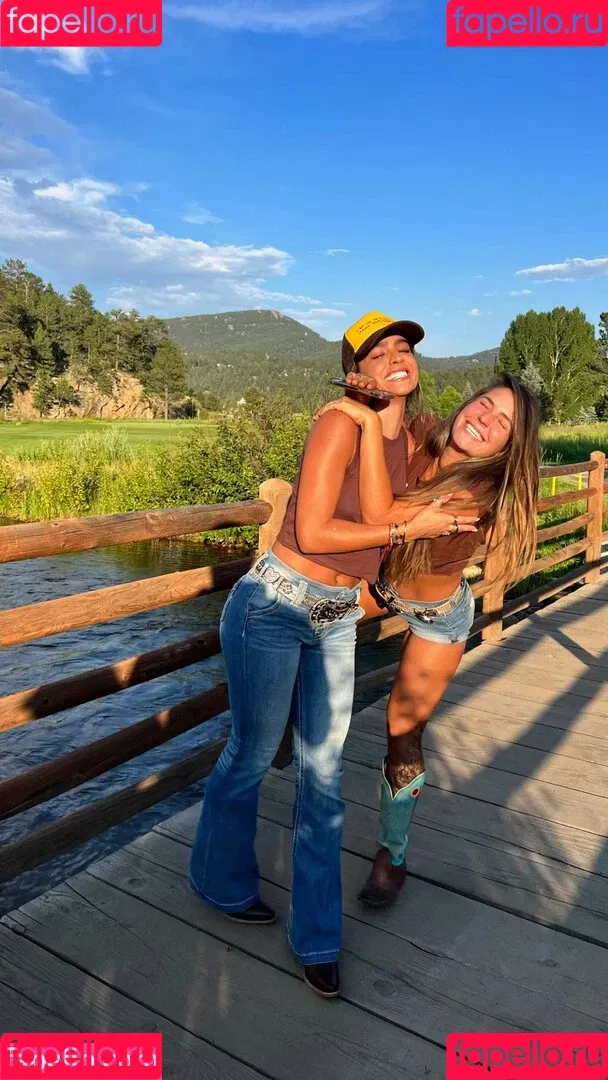 Sommer Ray Onlyfans Photo Gallery 