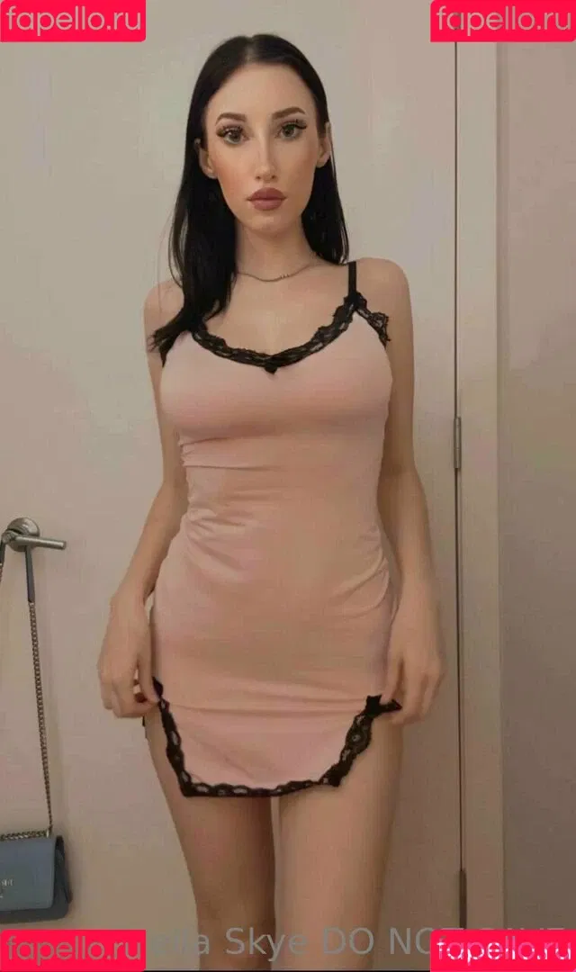 vipstellaskye Onlyfans Photo Gallery 