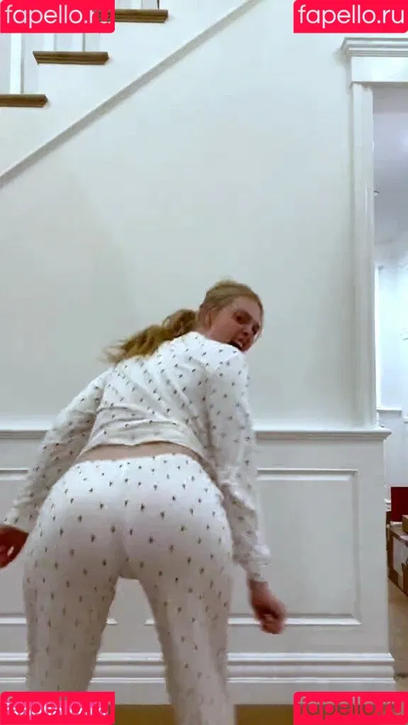 Elle Fanning Onlyfans Photo Gallery 
