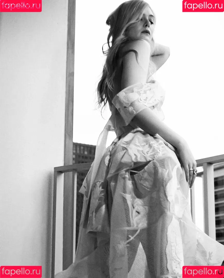 Elle Fanning Onlyfans Photo Gallery 