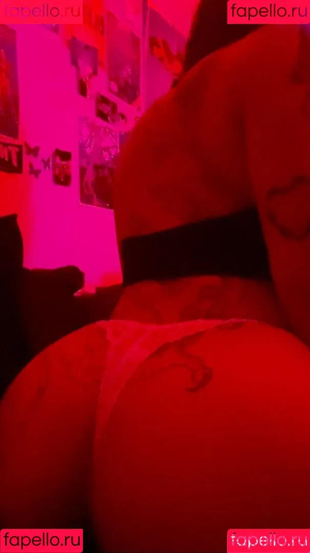 yacchi Onlyfans Photo Gallery 