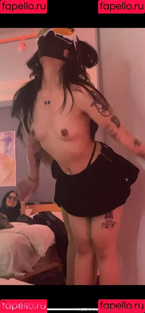 yacchi Onlyfans Photo Gallery 