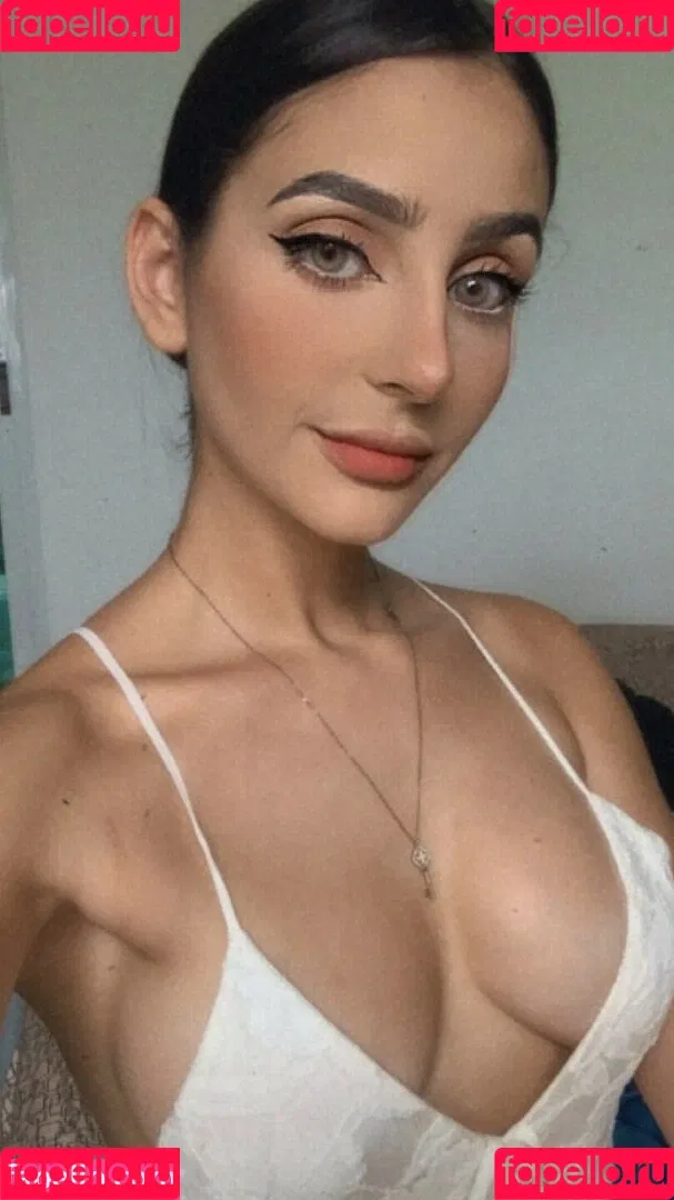 Gabinocentee Onlyfans Photo Gallery 