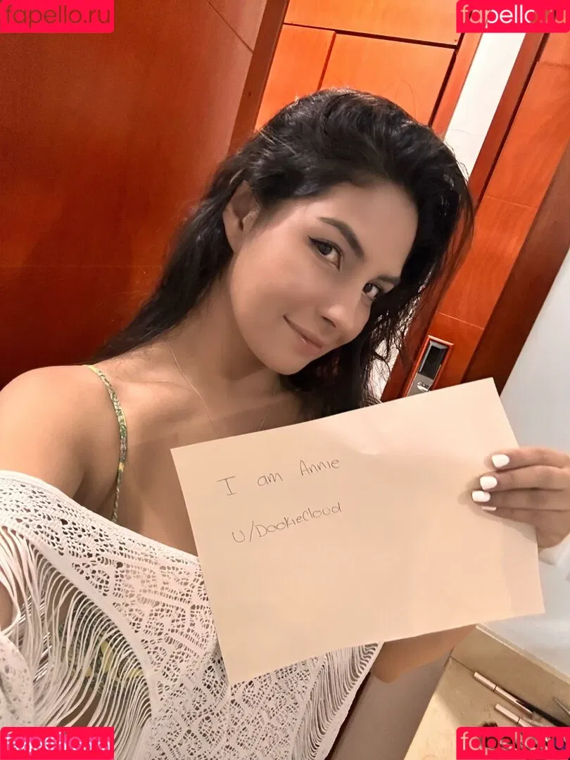 Annie Guzman Onlyfans Photo Gallery 