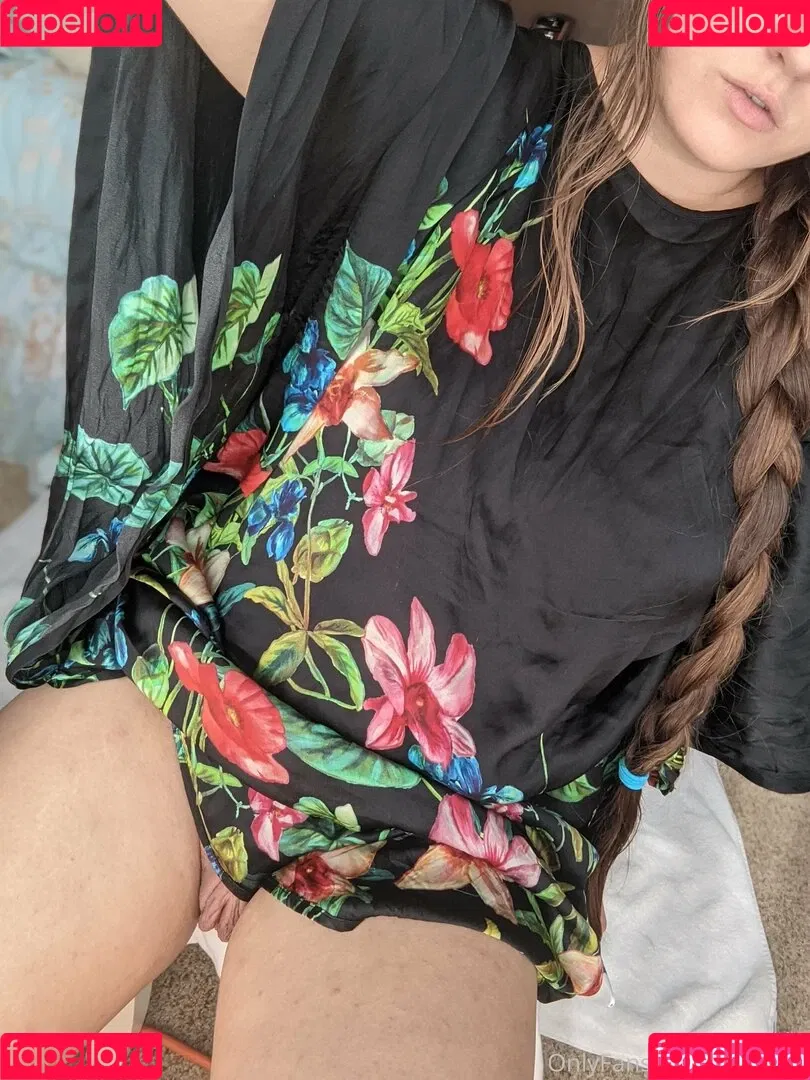 NSFWLeia Onlyfans Photo Gallery 