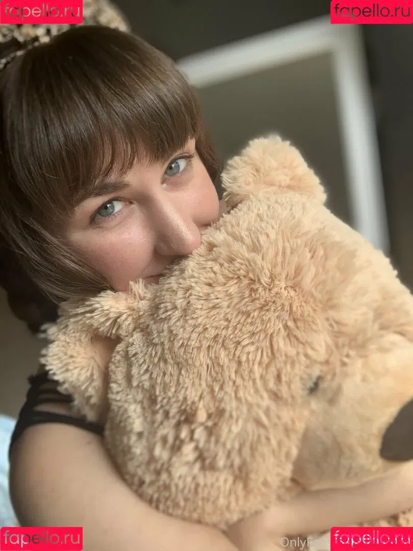 NSFWLeia Onlyfans Photo Gallery 