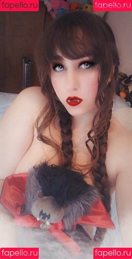 NSFWLeia Onlyfans Photo Gallery 