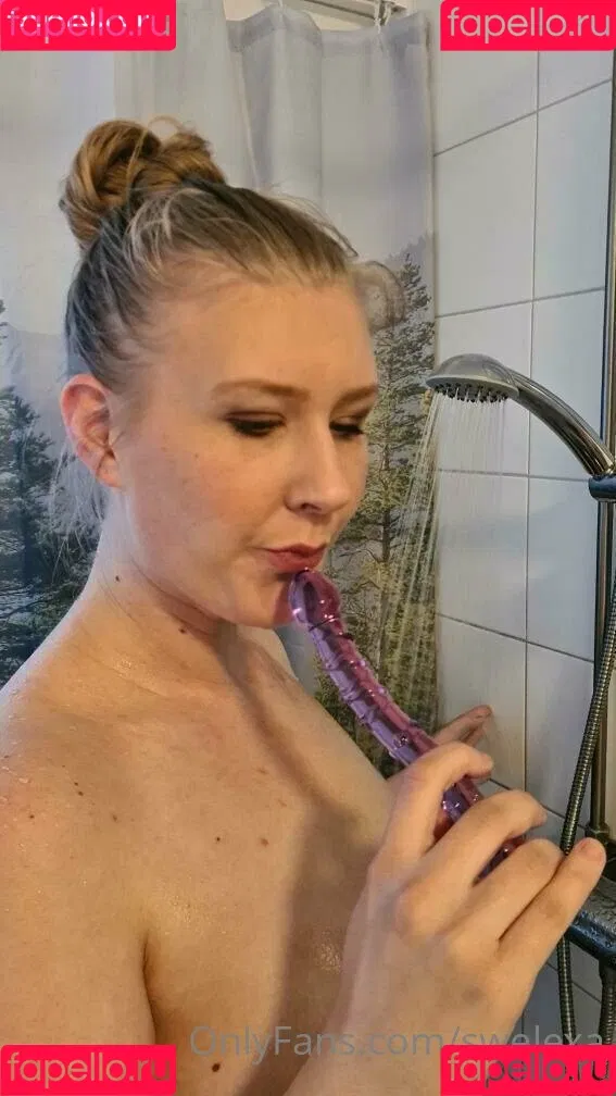 swelexa99free Onlyfans Photo Gallery 
