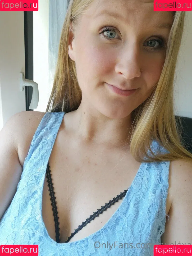 swelexa99free Onlyfans Photo Gallery 