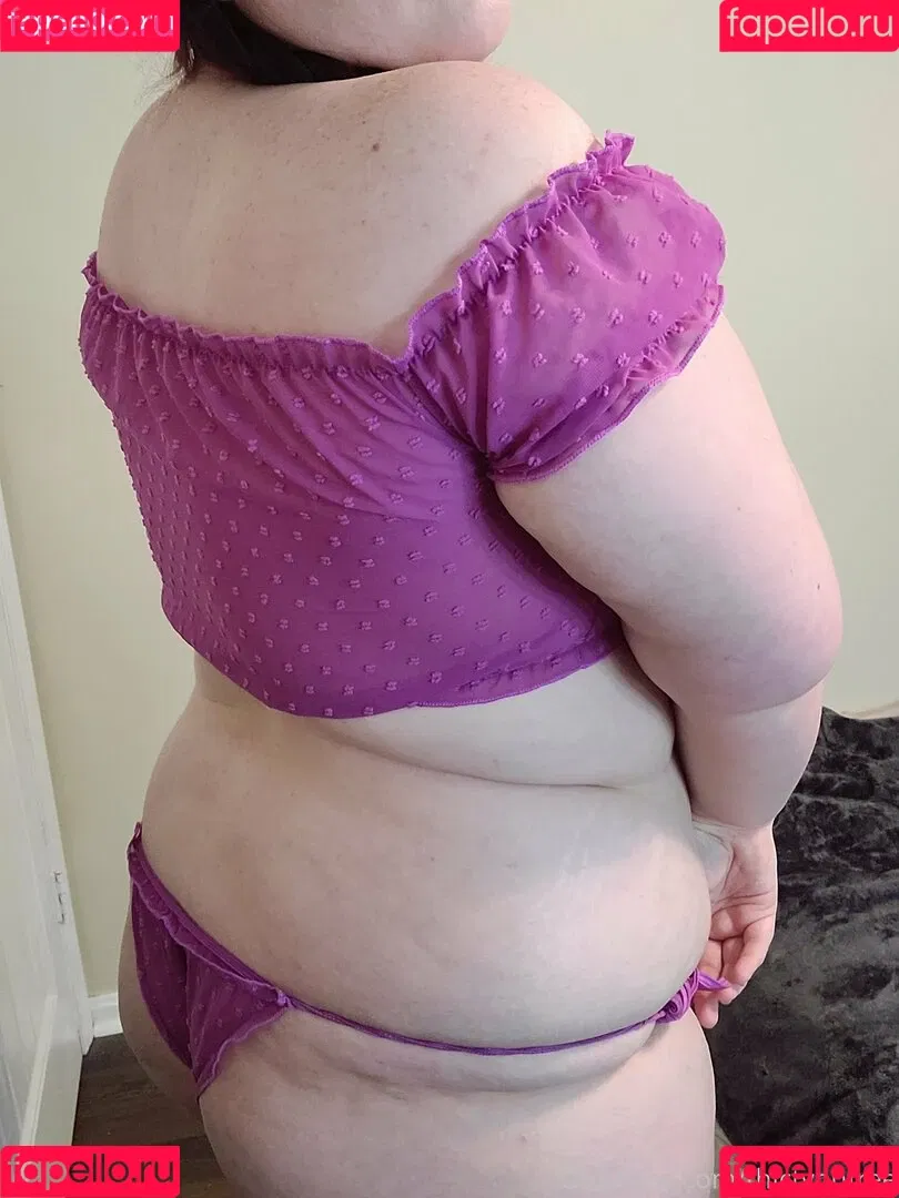 thictyphbbw Onlyfans Photo Gallery 