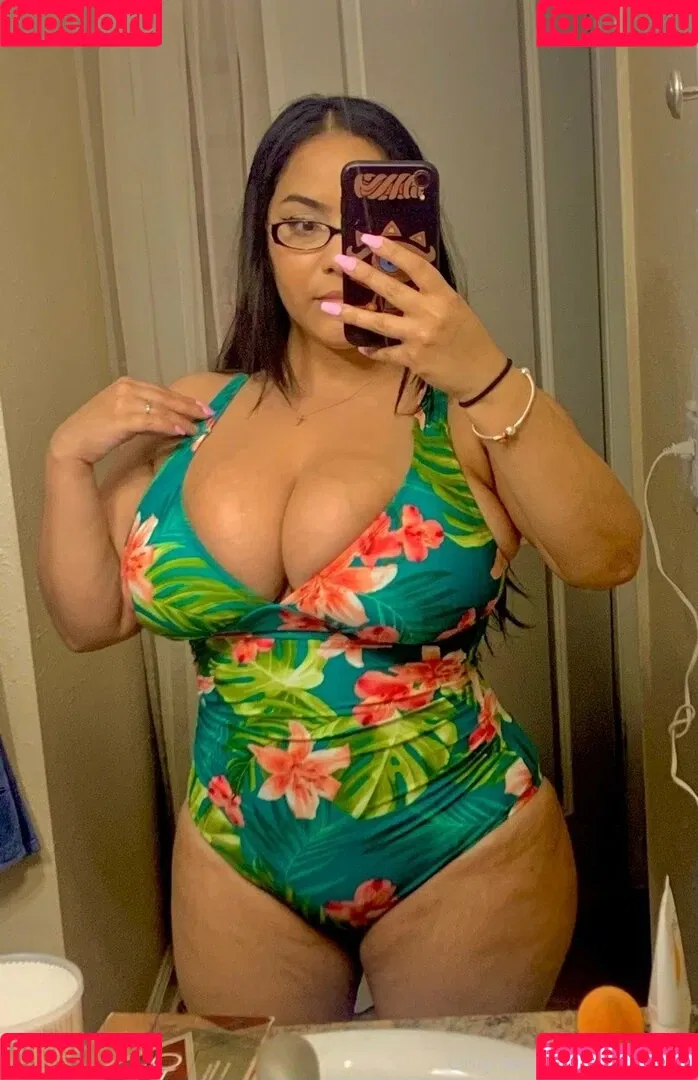 Jaki Senpai Onlyfans Photo Gallery 