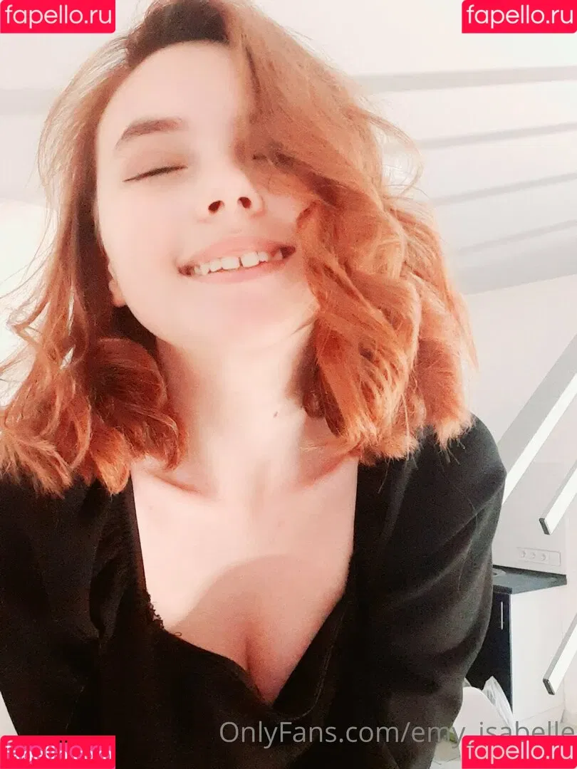 emy_isabelle Onlyfans Photo Gallery 