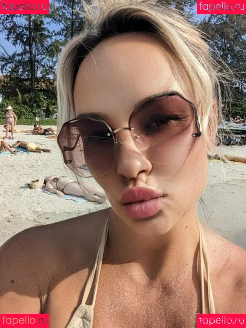 sexisuzi Onlyfans Photo Gallery 