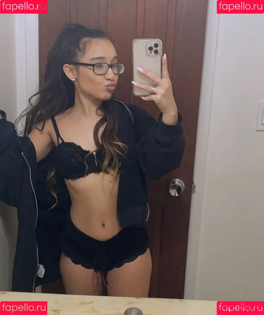 Alahnaly Onlyfans Photo Gallery 
