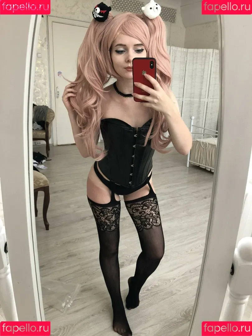 Evenink Onlyfans Photo Gallery 