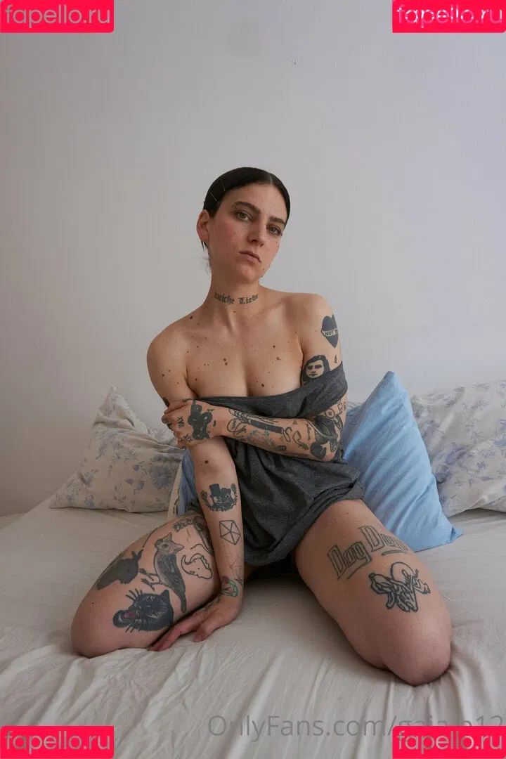 gaia.b12 Onlyfans Photo Gallery 