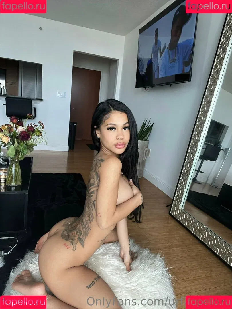 urfavangell Onlyfans Photo Gallery 
