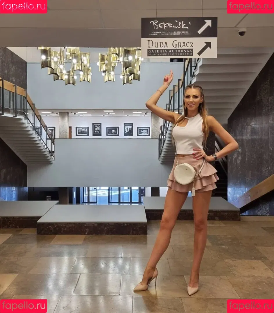 urfavangell Onlyfans Photo Gallery 