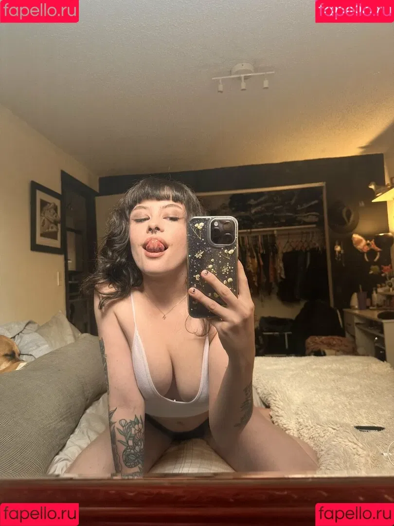 Strawberry_bb Onlyfans Photo Gallery 