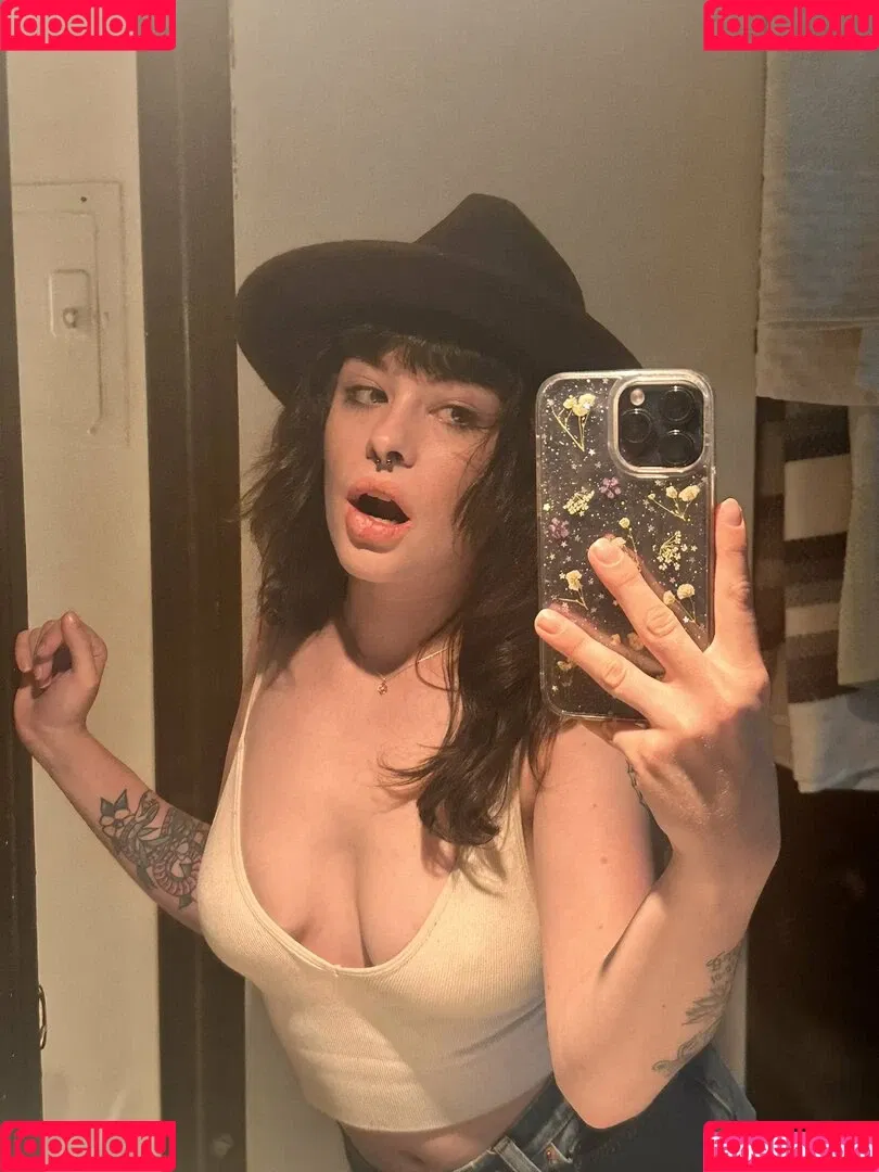 Strawberry_bb Onlyfans Photo Gallery 