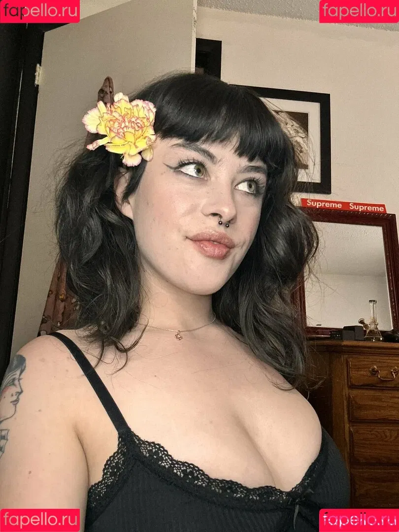 Strawberry_bb Onlyfans Photo Gallery 