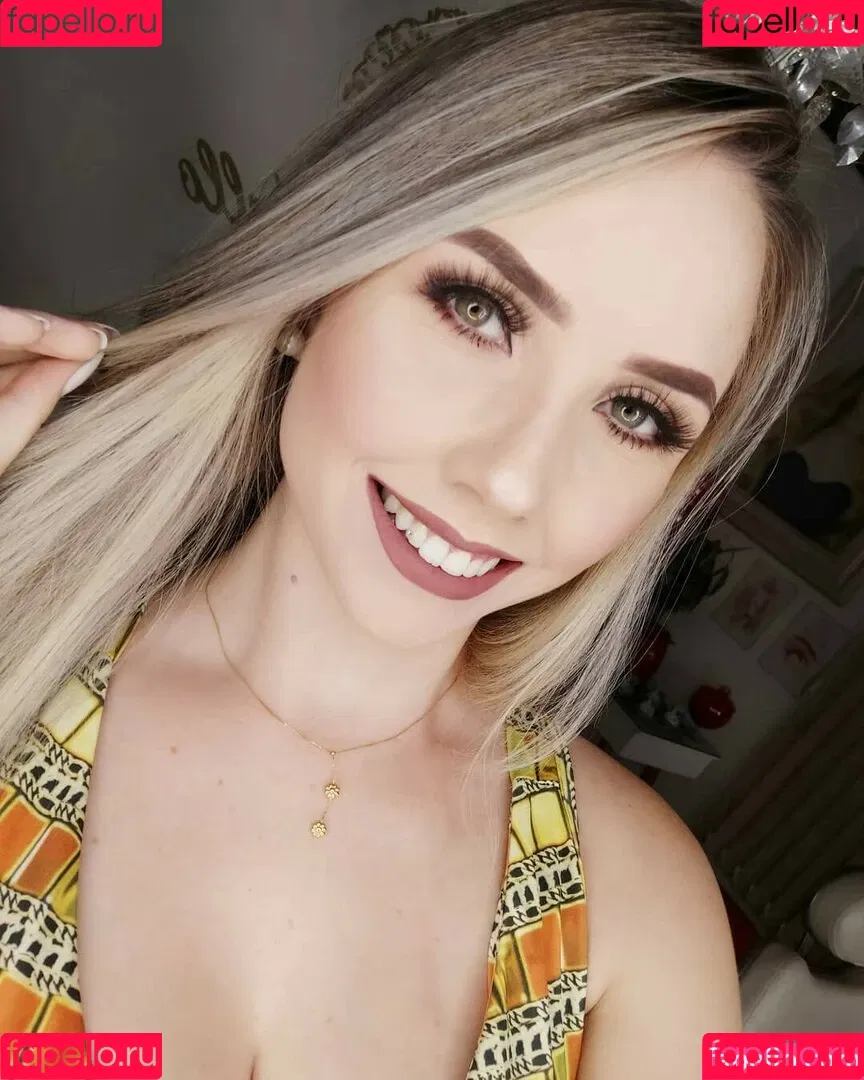 Marcelly Mello Onlyfans Photo Gallery 