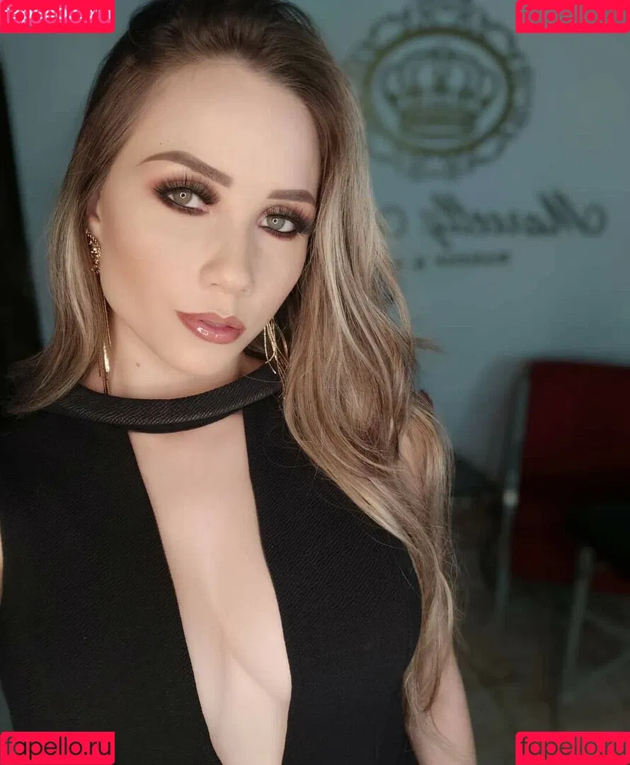 Marcelly Mello Onlyfans Photo Gallery 