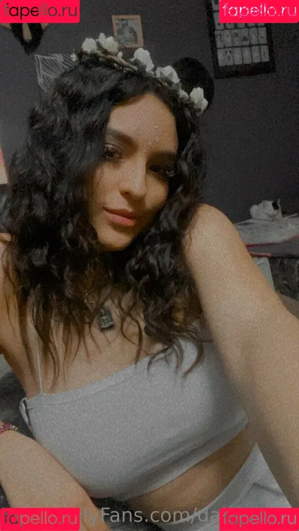 daisiesinn Onlyfans Photo Gallery 