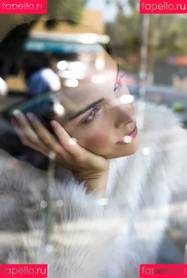 Jodi Balfour Onlyfans Photo Gallery 