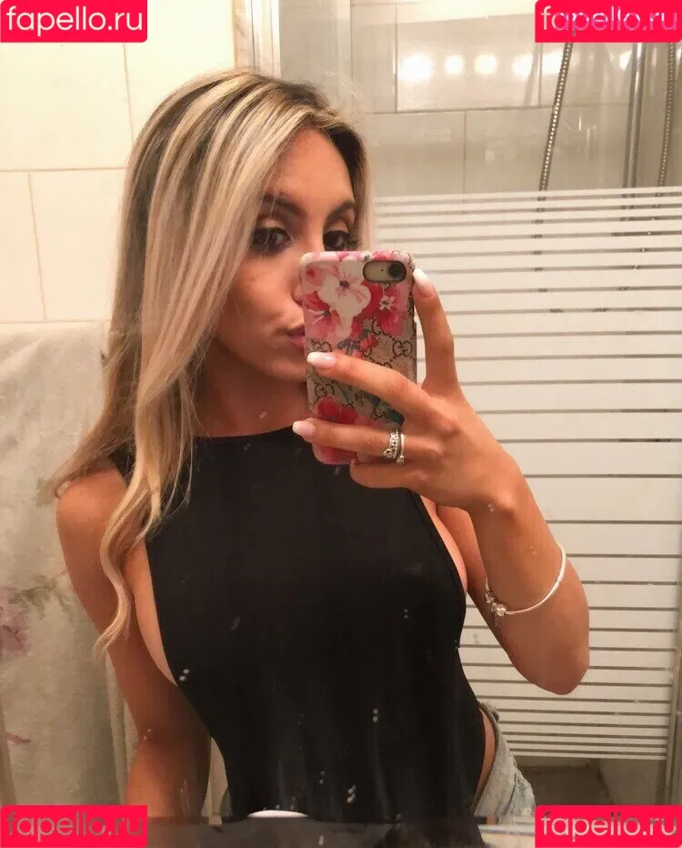 Eva Rende Onlyfans Photo Gallery 
