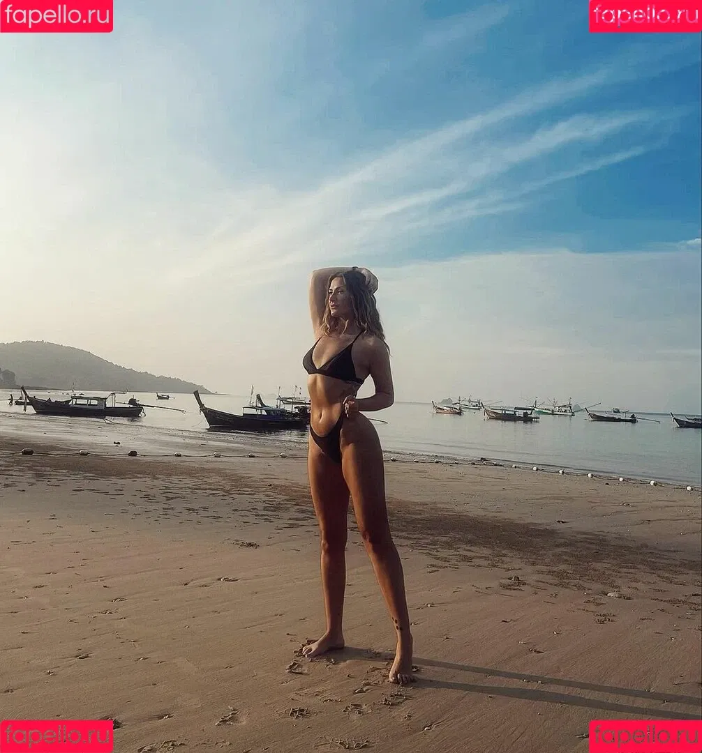 Scout Taylor-Compton Onlyfans Photo Gallery 