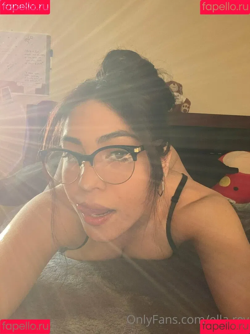 ella.rey Onlyfans Photo Gallery 